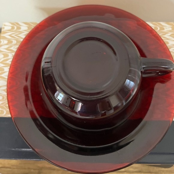 Vintage Anchor Hocking Royal Ruby Red Glass Tea Coffee Cup Mug and Saucer - Picture 4 of 11